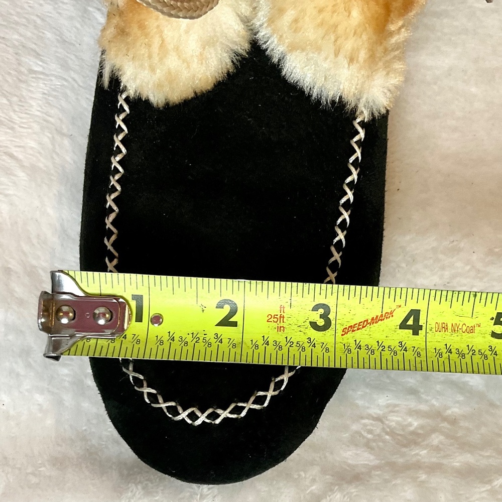 Lamo Black Suede Comfort Lace-up Moccasin Faux Fur Ankle Booties sz 8 to 8.5M - Picture 4 of 12